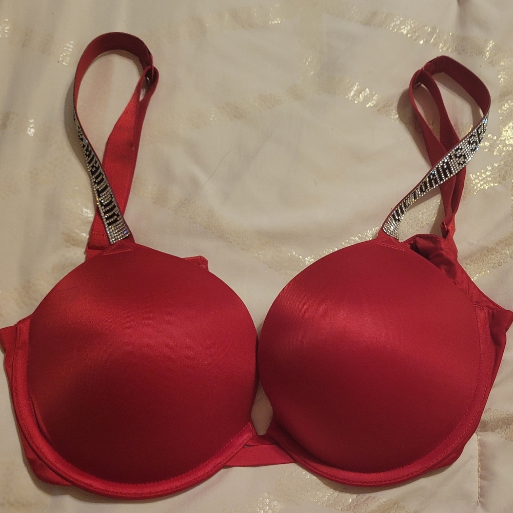 Victoria's Secret Sexy Pushup Bra